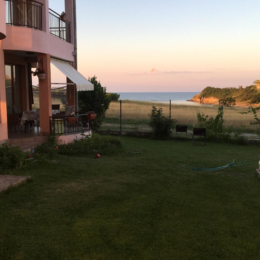Dream Bay Family Hotel Tsarevo Exterior photo